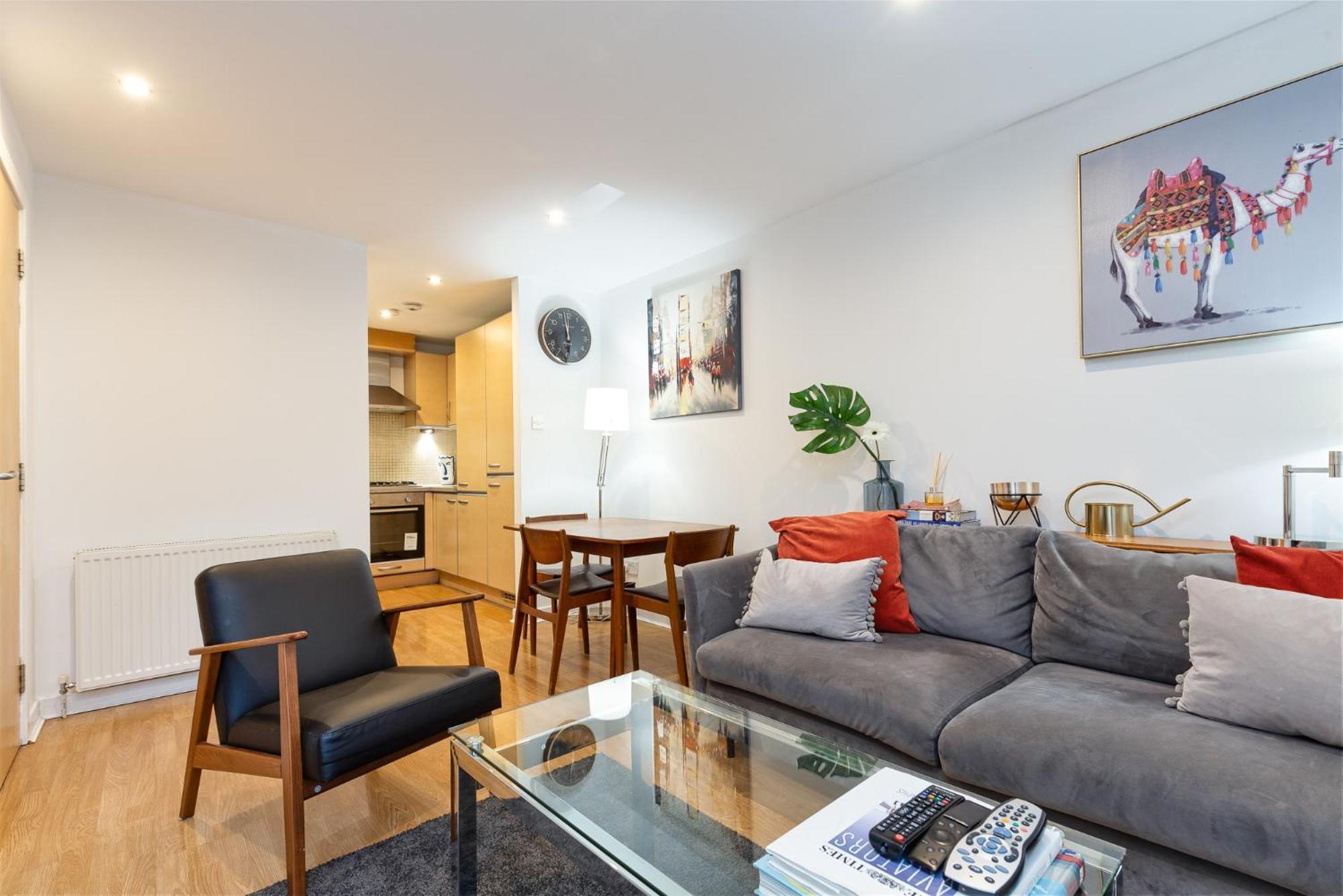 Modern 2 Bed Broompark/Central Apt. With Parking Glasgow Zewnętrze zdjęcie